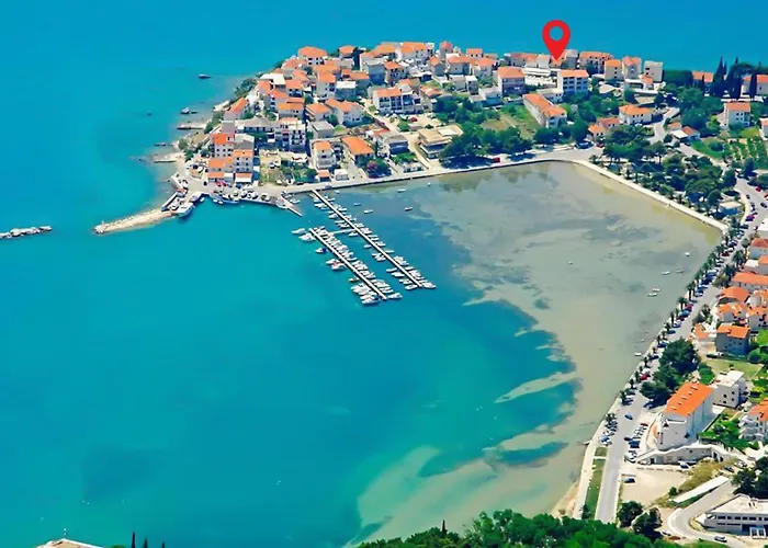 Amazing In Stobrec With Wifi Apartment Split