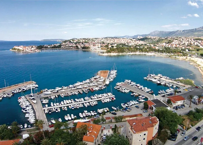 Amazing In Stobrec With Wifi * Split